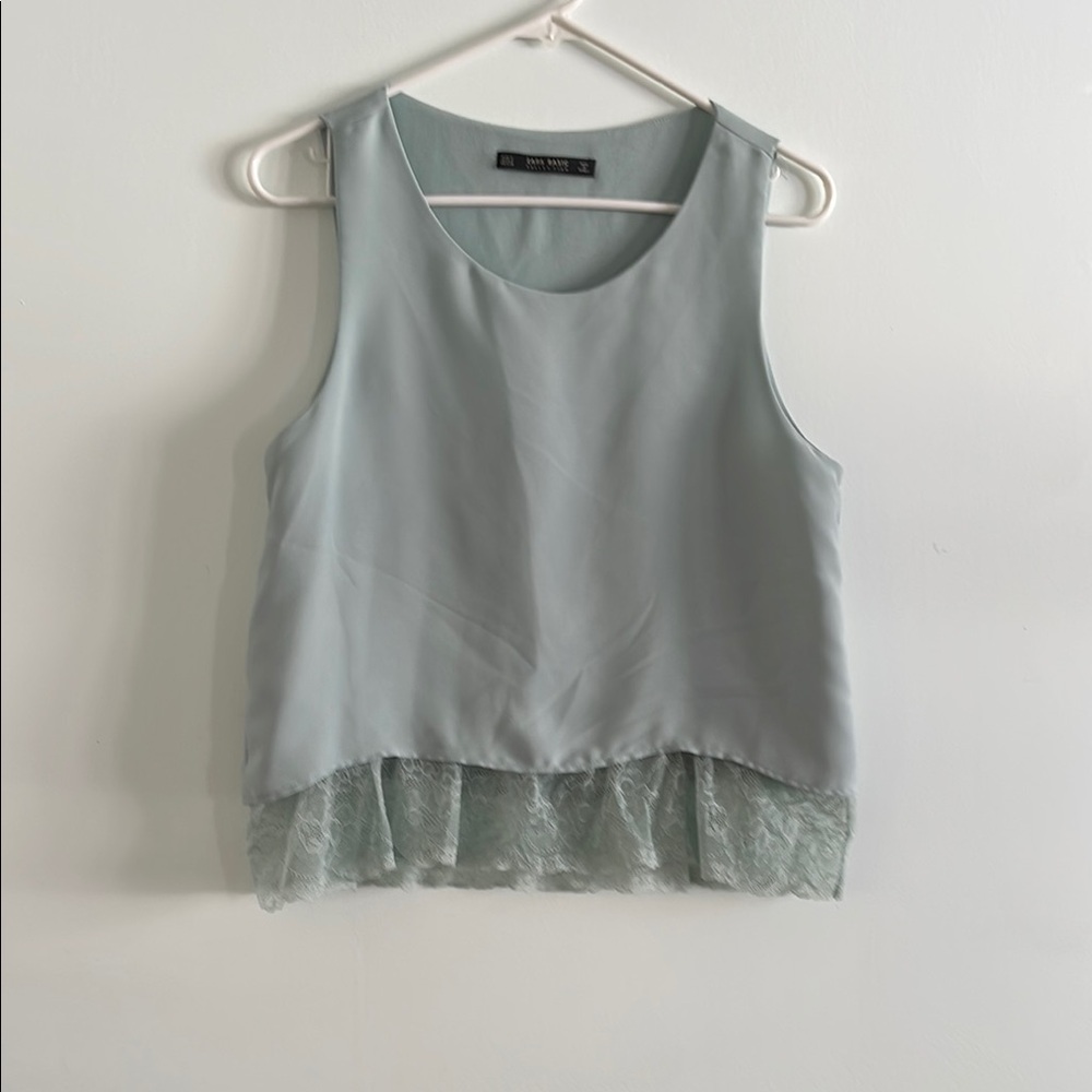 Elegant Lace Trim Sleeveless Top